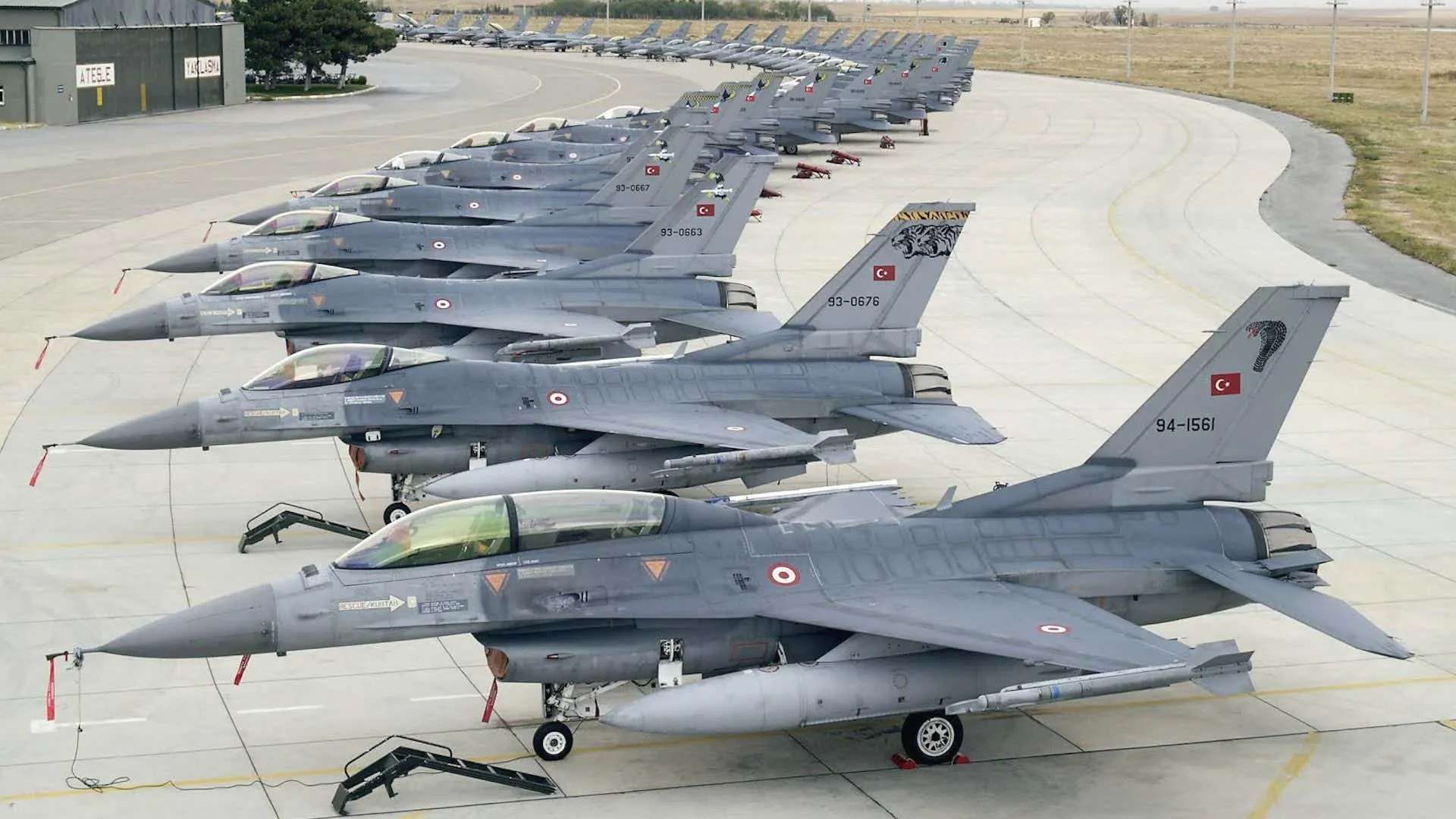 Ukraine will receive all promised F-16s from Denmark