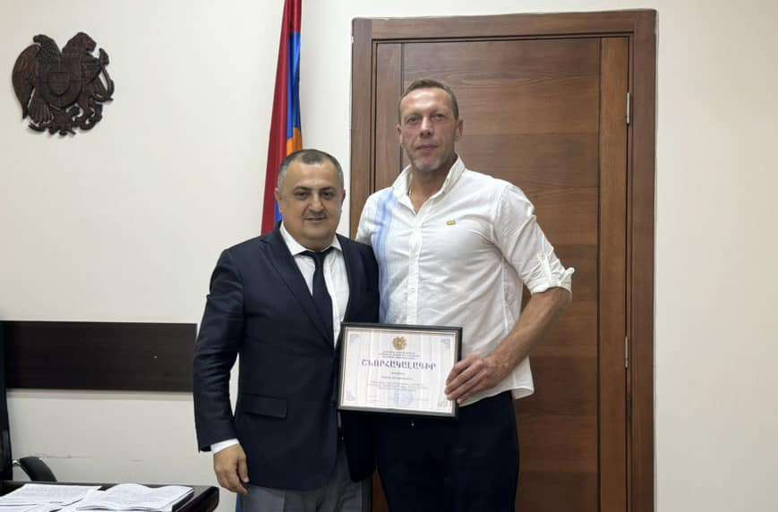 Ռոման Բերեզովսկին խրախուսվել է ԿԳՄՍՆ շնորհակալագրով