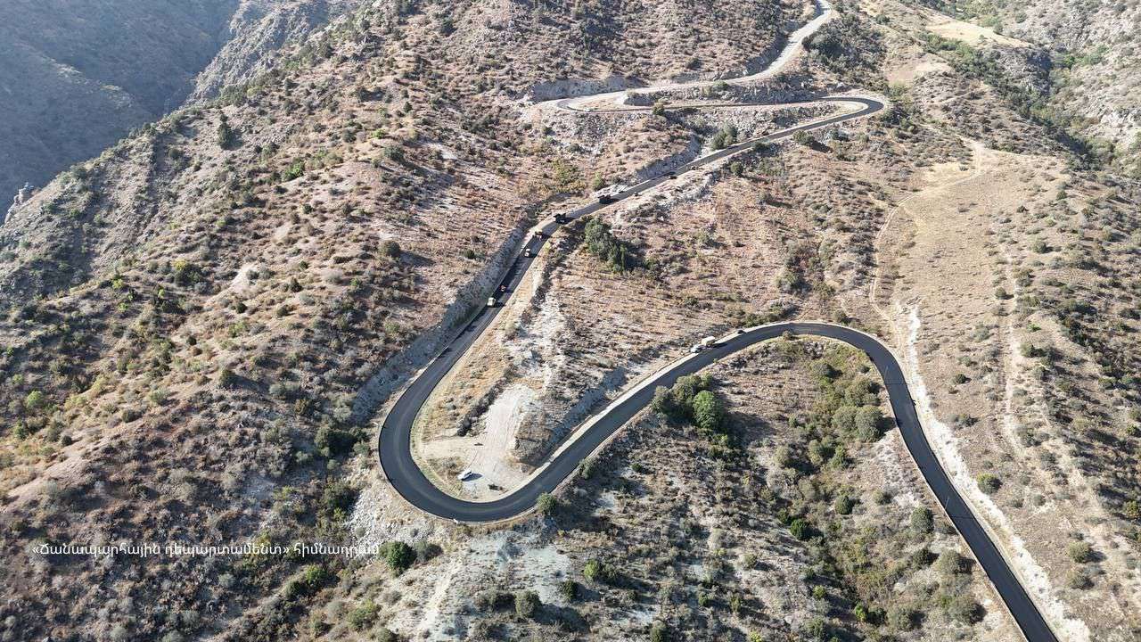 Միջին նորոգման աշխատանքներ՝ Կապան-Ծավ-Մ-2 ճանապարհի մի հատվածում (ԼՈՒՍԱՆԿԱՐՆԵՐ)