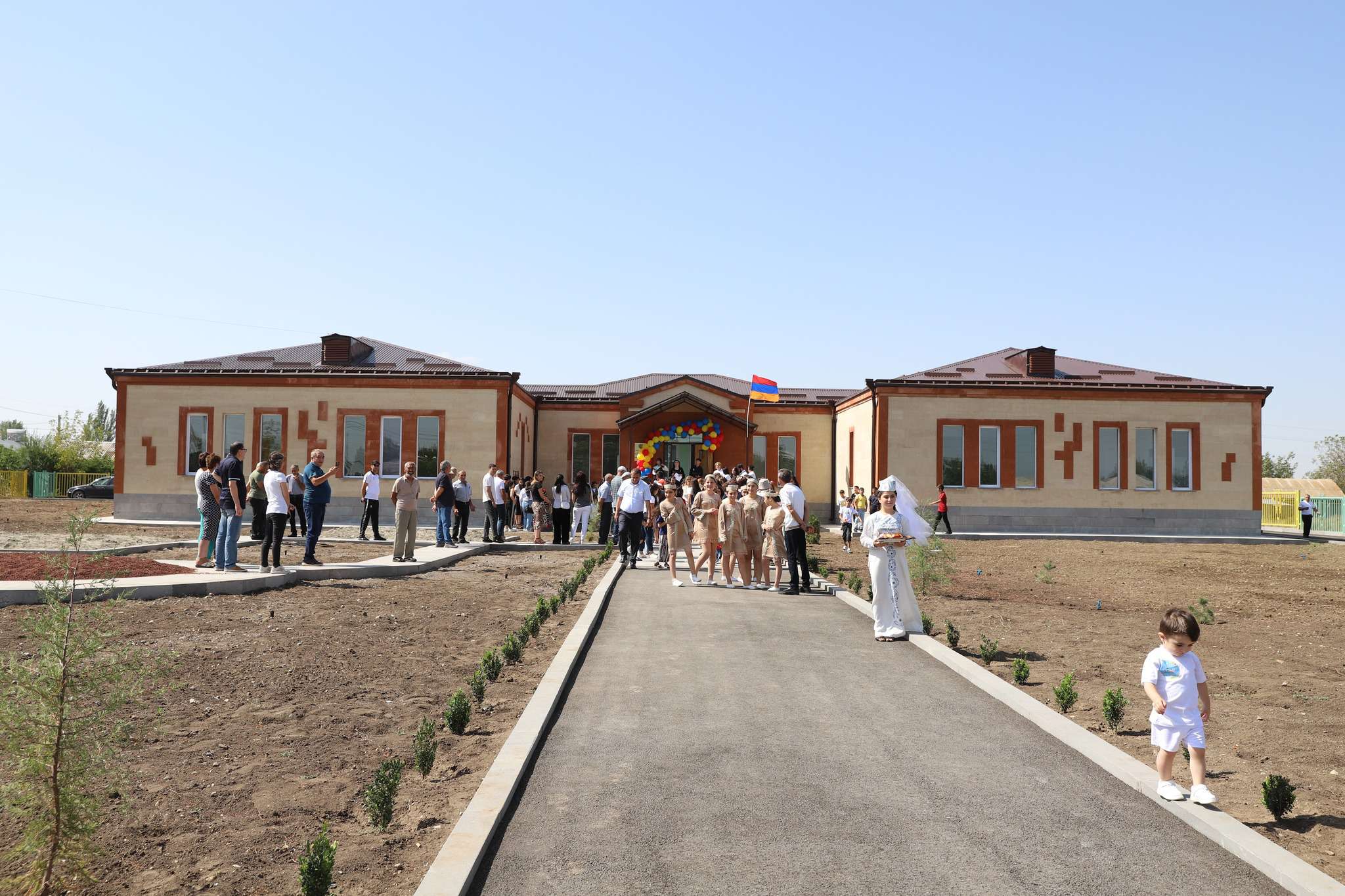 Բայանդուրում այսօր բացվել է նորակառույց մանկապարտեզը