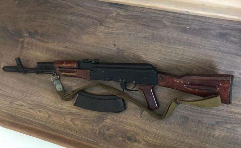 Гражданка передала автомат своего покойного дяди полиции