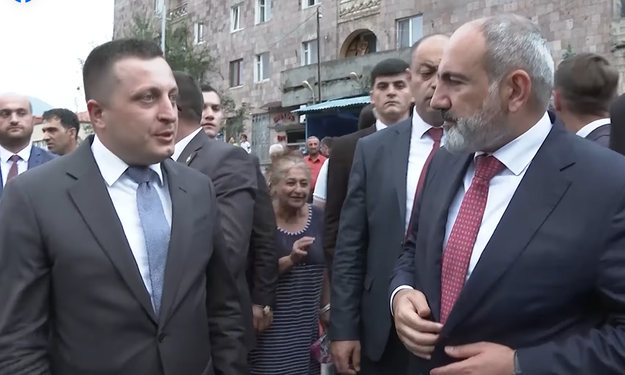 Վարչապետը ծանոթացել է Սանահին-Ակներ 9,3 կմ ավտոճանապարհի շինաշխատանքների ընթացքին (ՏԵՍԱՆՅՈՒԹ)