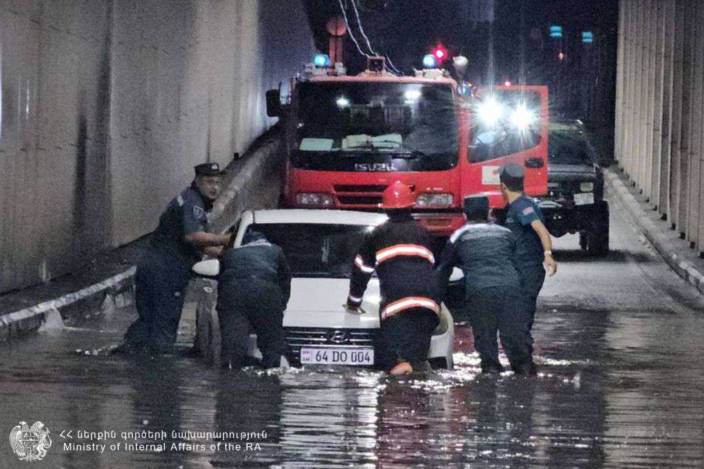 Հորդառատ անձրևից առաջացած դեպքերի վերաբերյալ ստացվել է 670 ահազանգ