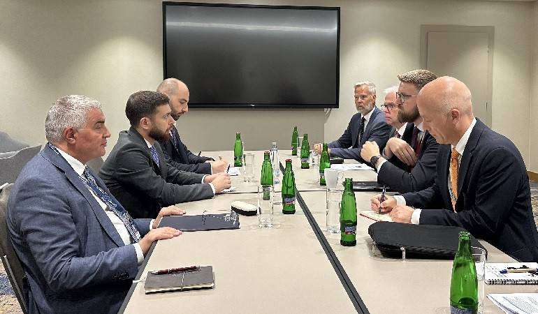 Վահան Կոստանյանը Էյվին Վադ Պետերսոնին է ներկայացրել Հայաստան-Ադրբեջան հարաբերությունների կարգավորման գործընթացը