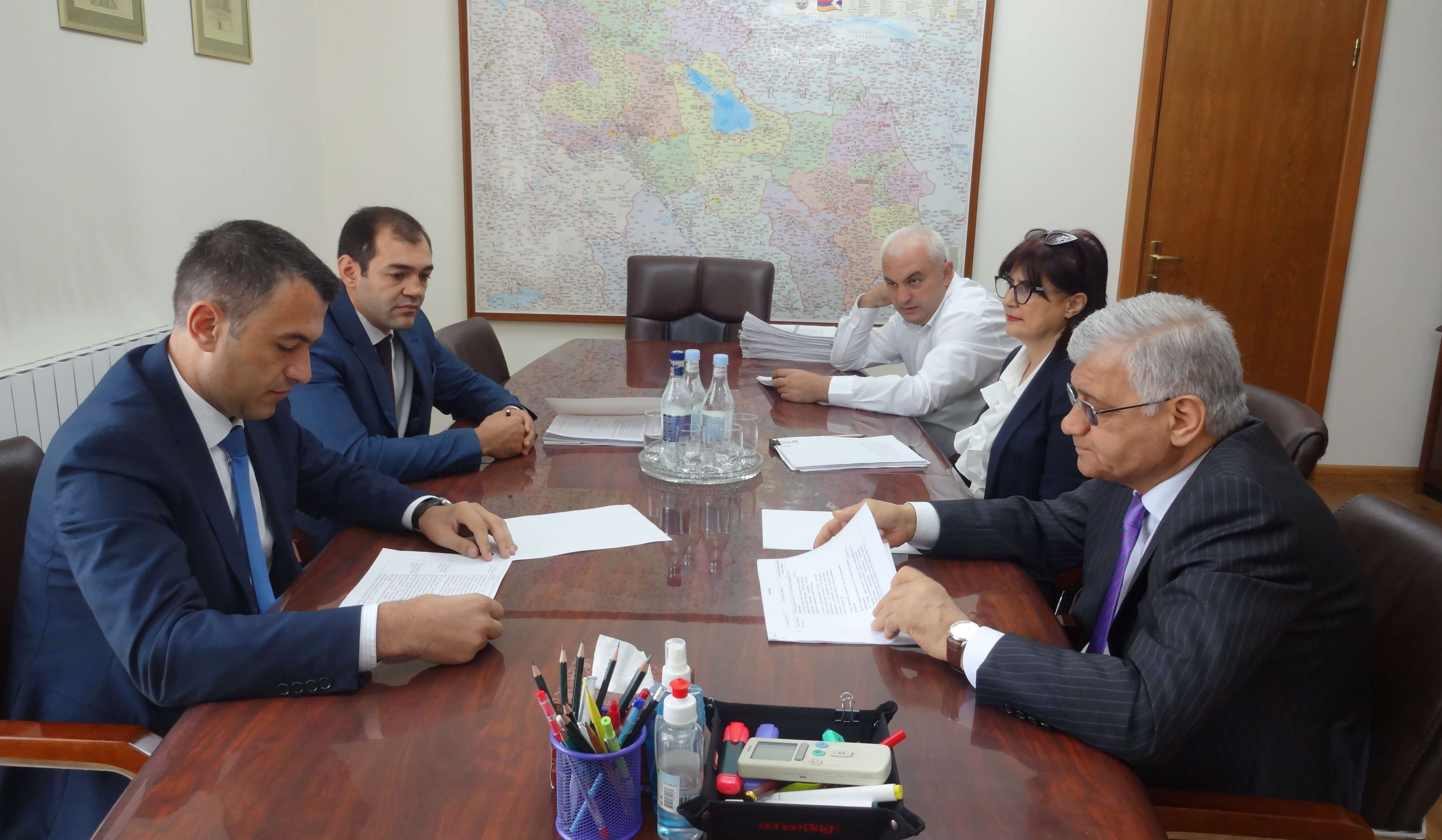 The heads of the Urban Planning and Cadastre Committees discussed issues regarding the coordination of works