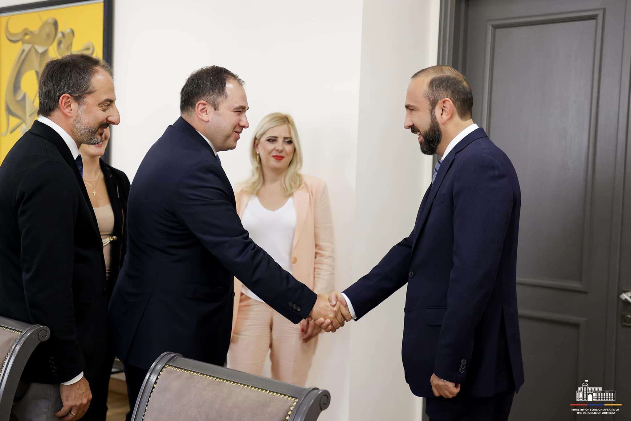 «Մենք հիրավի գտնվում ենք կարևոր խաչմերուկում». Արարատ Միրզոյան