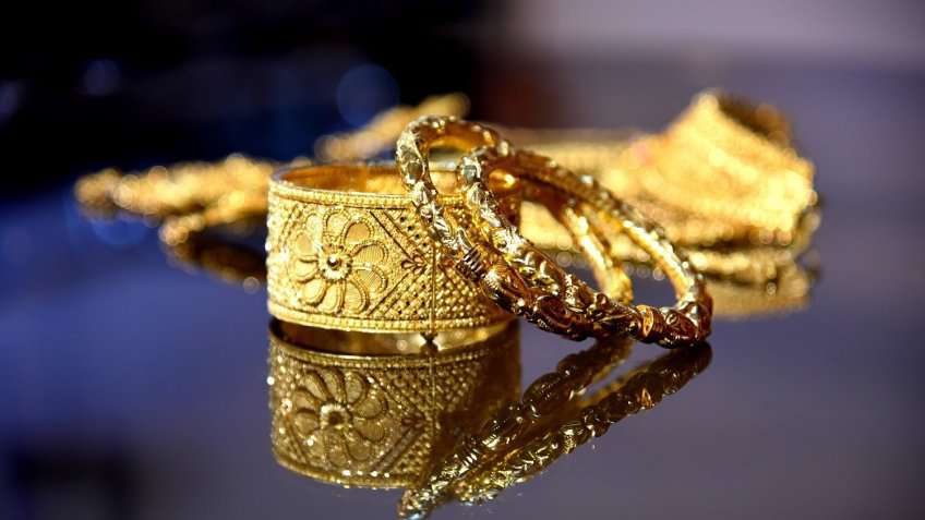 Հարևանի տանից 2 մլն դրամի զարդեր են գողացել