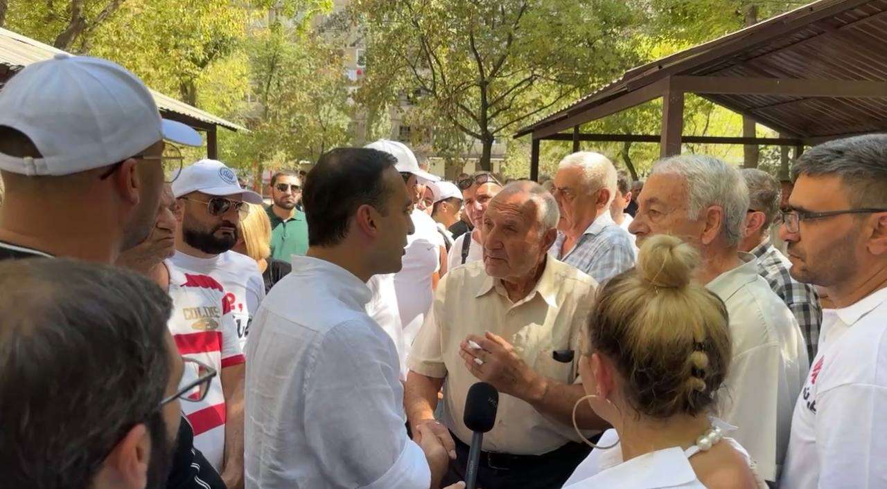 Դուք վերելակի խնդիր չեք ունենալու. Տիգրան Ավինյանը՝ շենգավիթցիներին