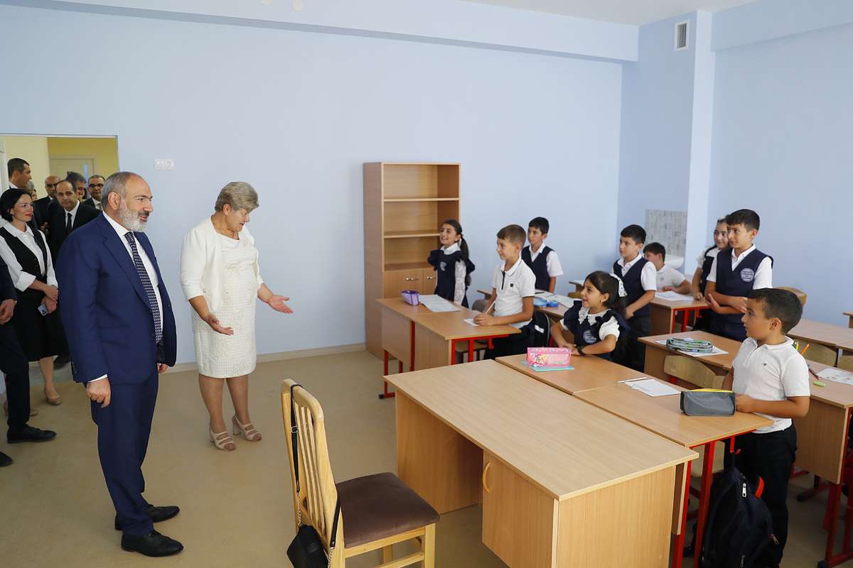«Շարունակում ենք 300 դպրոց և 500 մանկապարտեզ կառուցելու ծրագիրը». Նիկոլ Փաշինյան (ՏԵՍԱՆՅՈՒԹ)