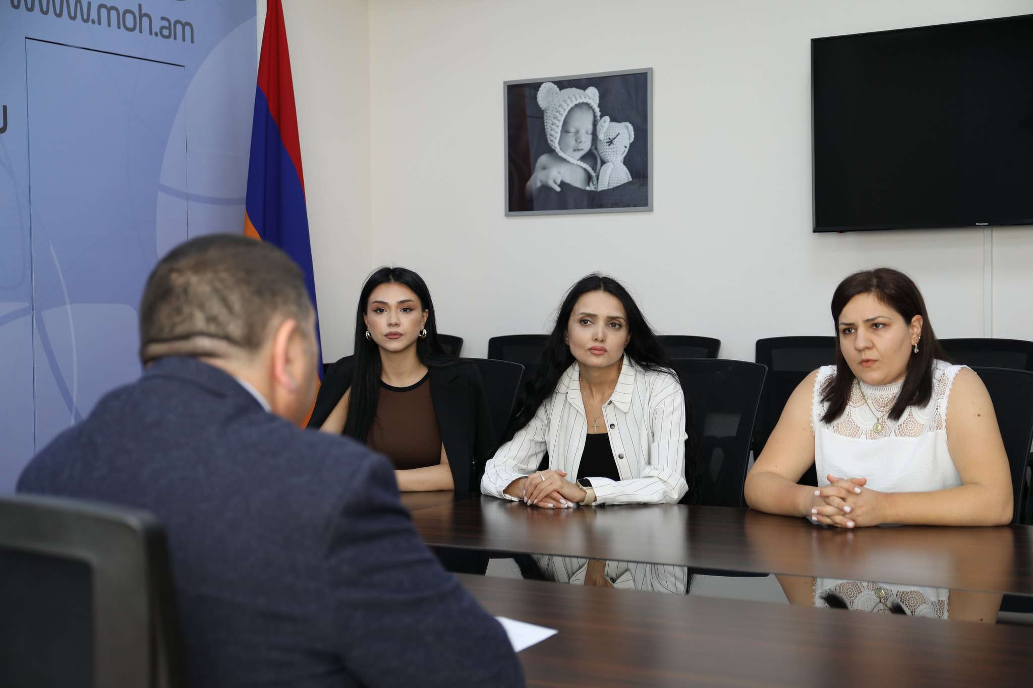 «իԳործ» ծրագրի շրջանակներում սեպտեմբերի 1-ից պետական համակարգն ընդունել է 45 մասնագետի