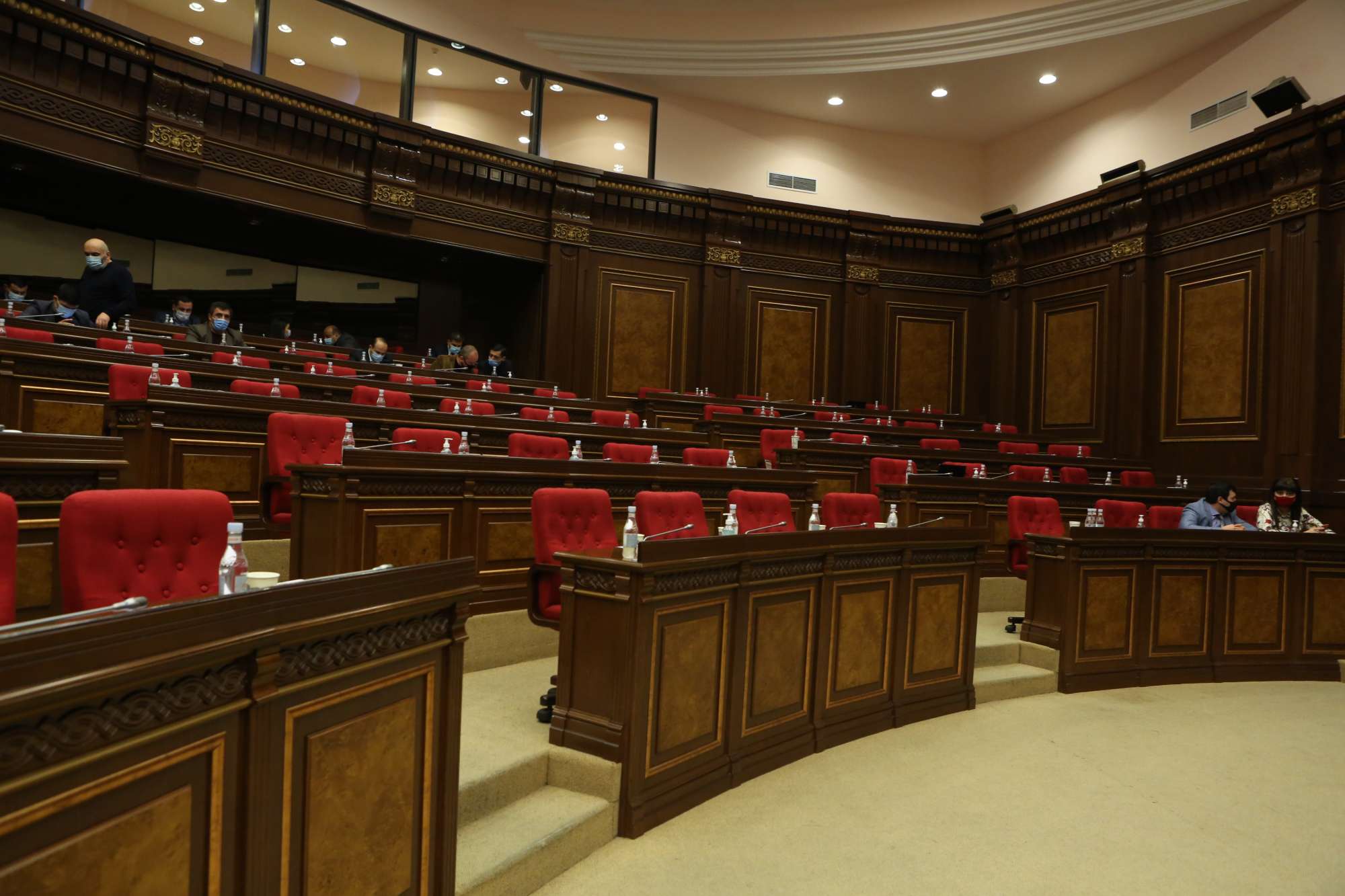 Парламентская оппозиция сделает заявление о возвращении в Национальное собрание в ближайшее время