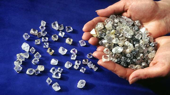 EU may extend sanctions against Russian diamond industry
