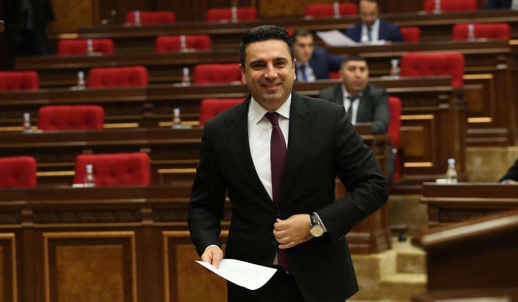 Ալեն Սիմոնյան․ «Հայաստան-Արցախ միջխորհրդարանական հանձնաժողովը պետք է լուծարել» (ՏԵՍԱՆՅՈՒԹ)