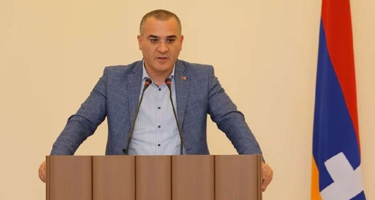 ԼՂ ԱԺ «Ազատ Հայրենիք-ՔՄԴ» խմբակցության ղեկավարը մանդատից հրաժարվելու դիմում է ներկայացրել
