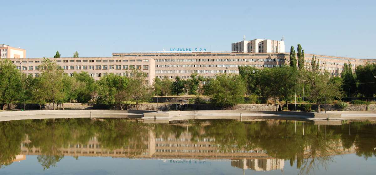 Հիվանդանոցի ավտոկայանատեղիից մեքենա են գողացել