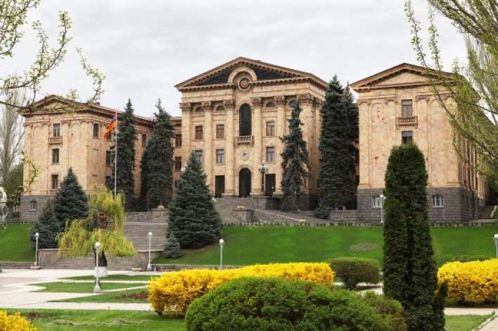 Մեկնարկել է ԱԺ նիստը  (ՈՒՂԻՂ)