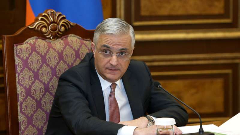 Միջանցքի թեման ո՛չ մեկնաբանելու եմ, ո՛չ քննարկելու եմ, որովհետեւ չի լինելու նման բան. «Հրապարակ»
