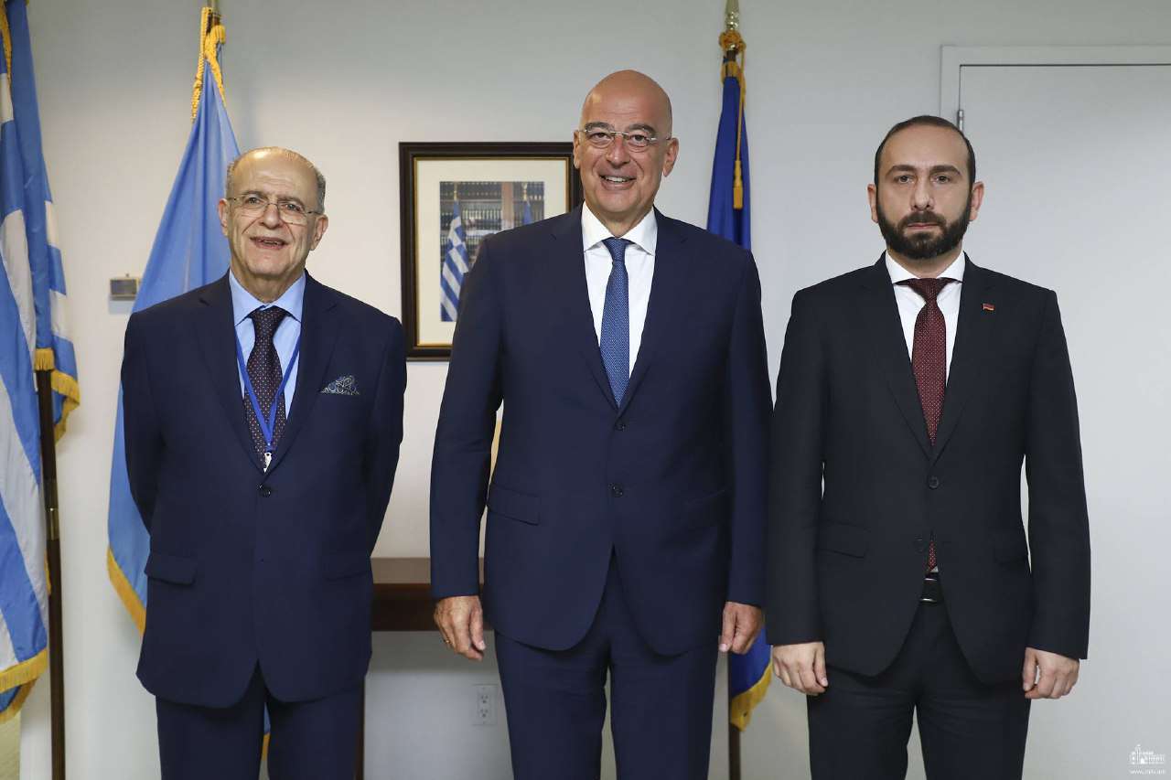 The Foreign Ministers of Greece and Cyprus expressed their solidarity and support to the Armenian people.