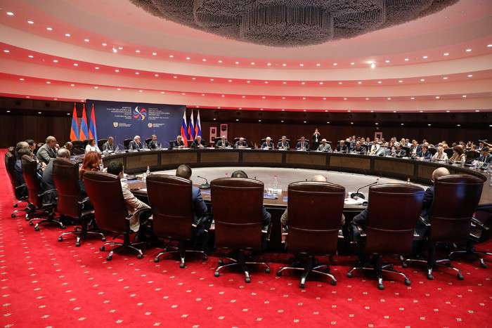 Մեկնարկել է  հայ-ռուսական միջտարածաշրջանային իններորդ համաժողովը
