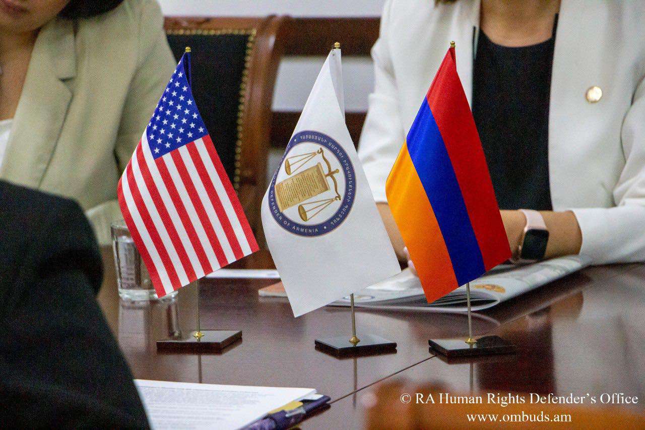 ՄԻՊ-ը հանդիպել է ԱՄՆ դեսպանի հետ