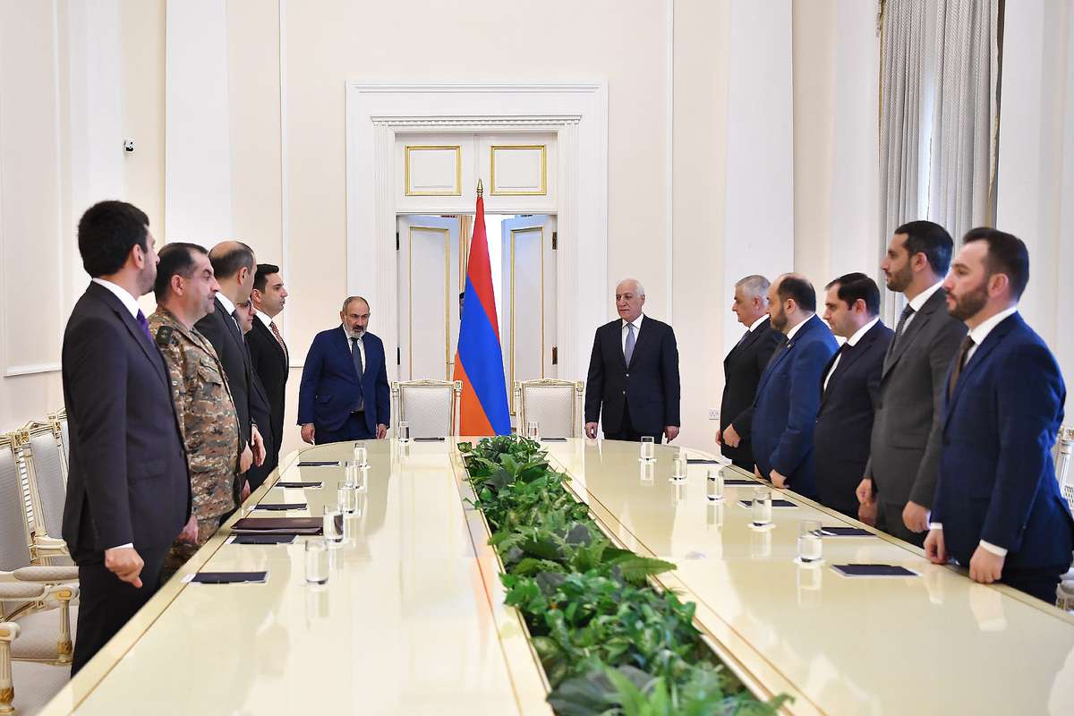 Նիկոլ Փաշինյանի գլխավորությամբ տեղի է ունեցել ԱԽ արտահերթ նիստ