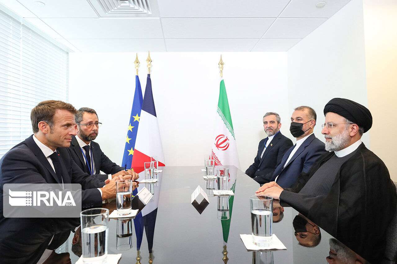 Իրանի ու Ֆրանսիայի նախագահները քննարկել են միջուկային գործարքը