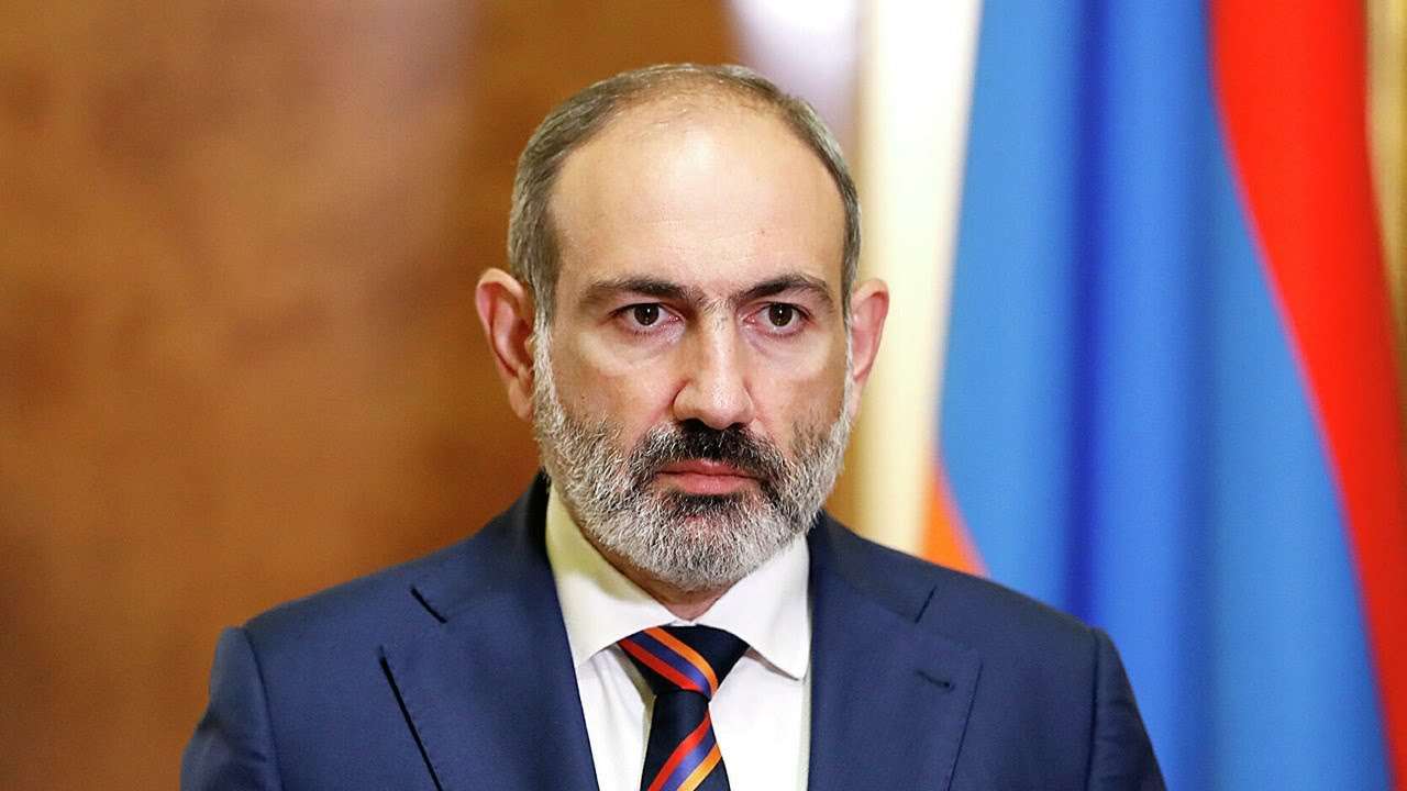 Никол Пашинян с супругой отбыл в США