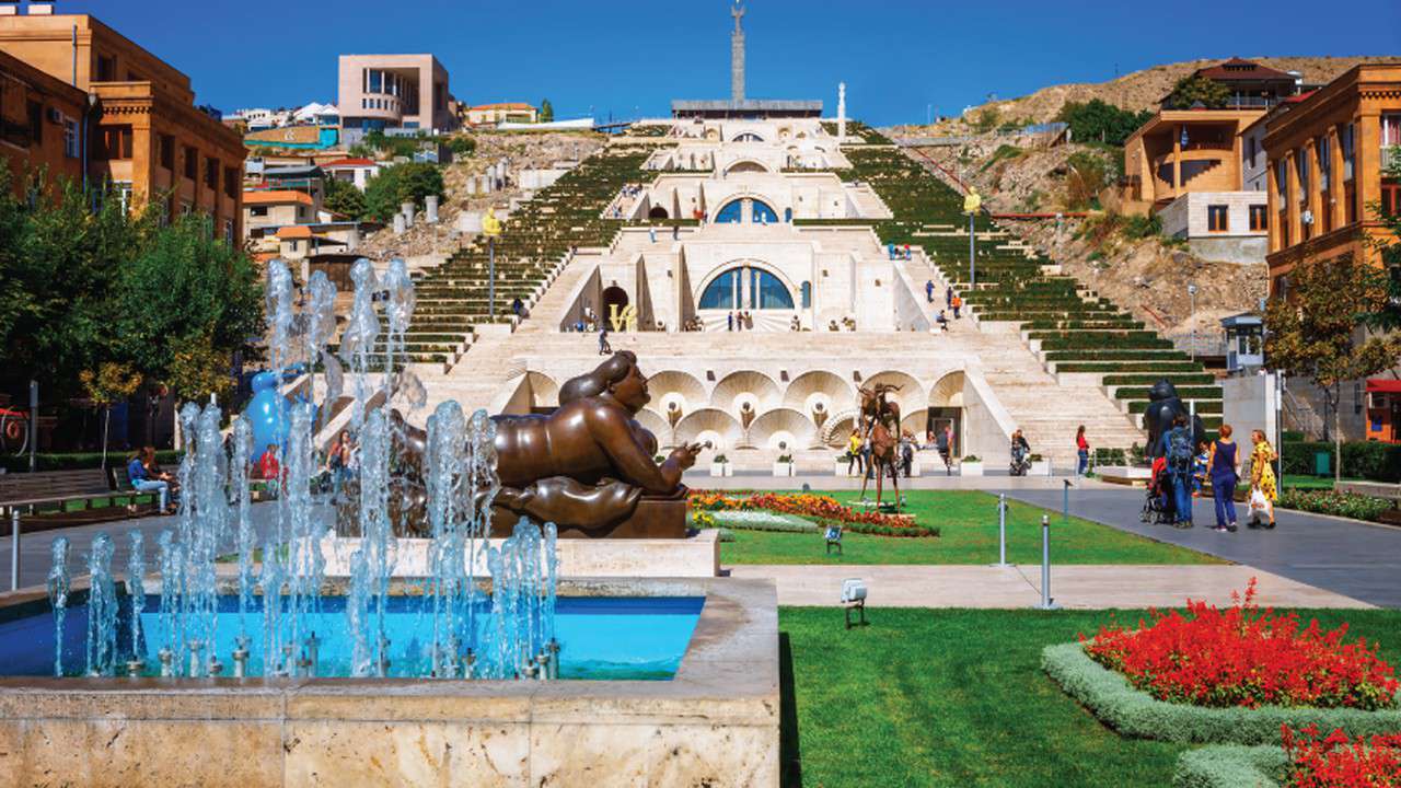 The municipality will improve "Cascade," a museum and an amphitheater will be built