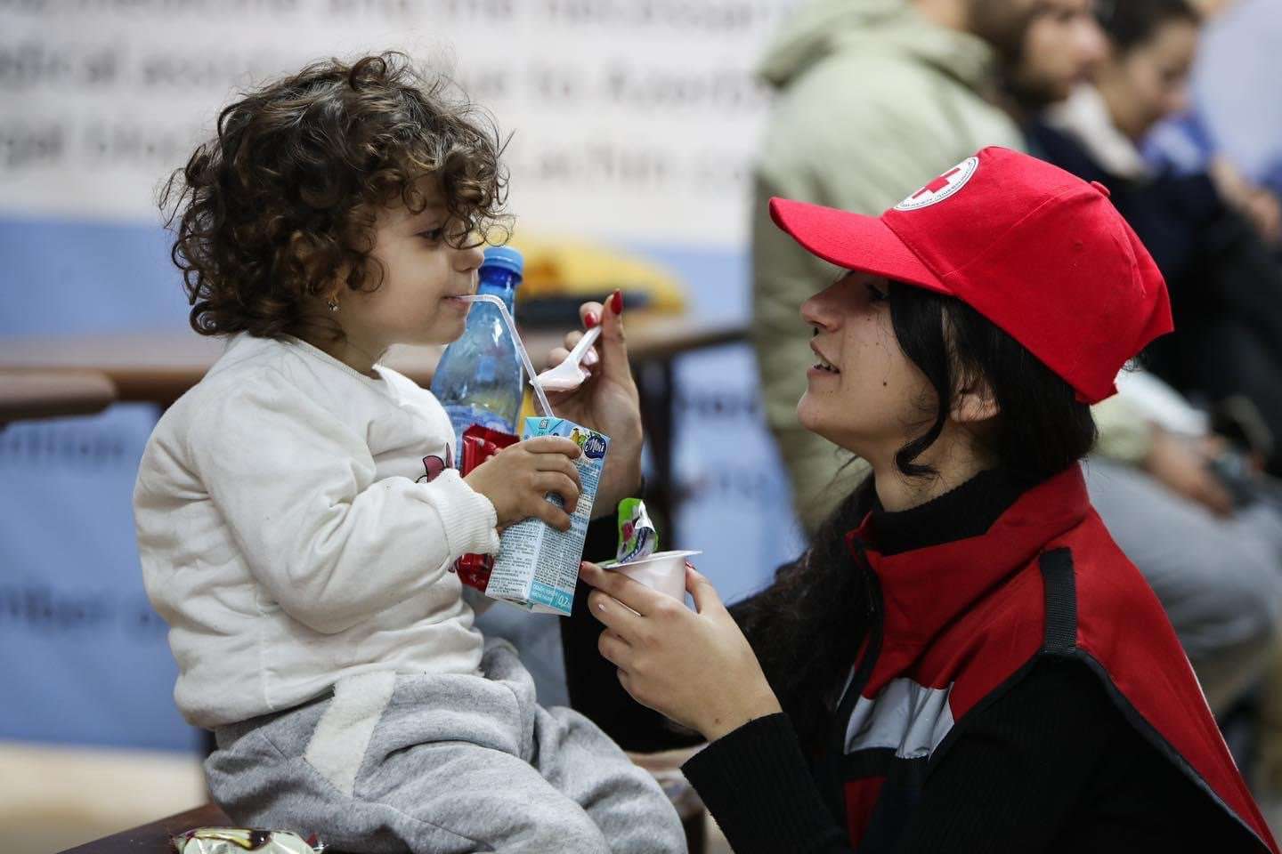 As of 12:00 p.m., 47,115 citizens displaced from Nagorno-Karabakh had crossed the Hakari bridge.