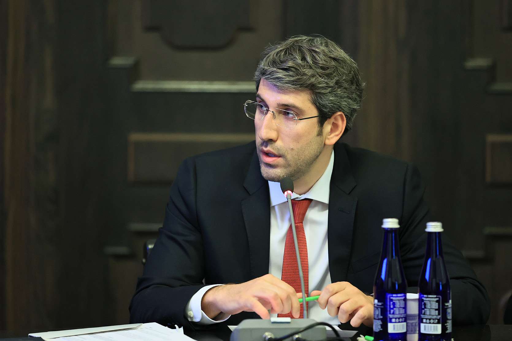 Նախարարի պաշտոնանկության հարցով 30 ստորագրություն է հավաքվել․ «Ժողովուրդ»
