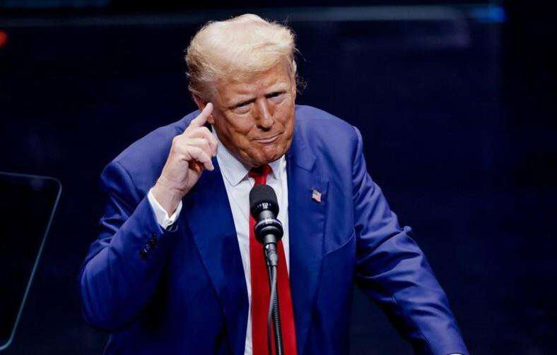 Трамп назвал Байдена «умственно отсталым»
