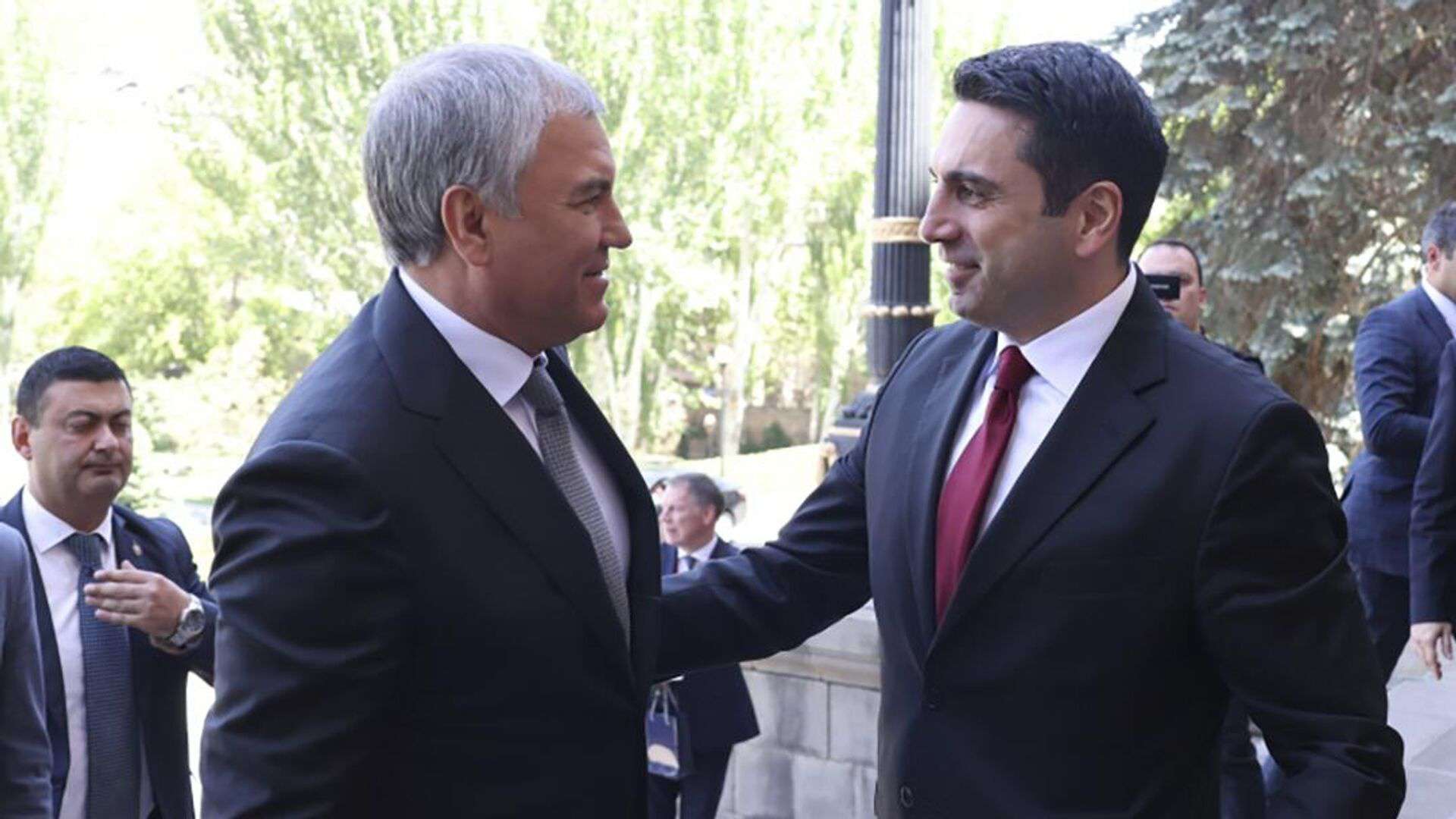 At the invitation of Vyacheslav Volodin, Alen Simonyan will leave for Moscow on an official visit