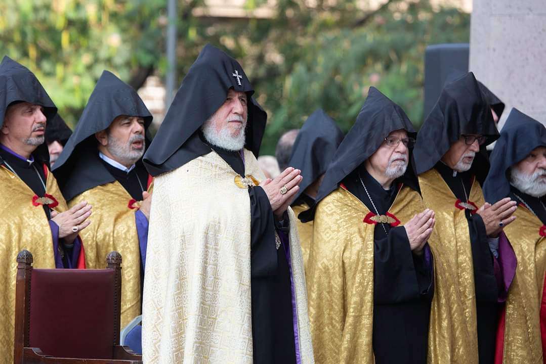 «Անզուսպ են թշնամու զավթողական ձգտումները, խտրություն չի դրվում միջոցների ընտրության հարցում». Գարեգին Բ