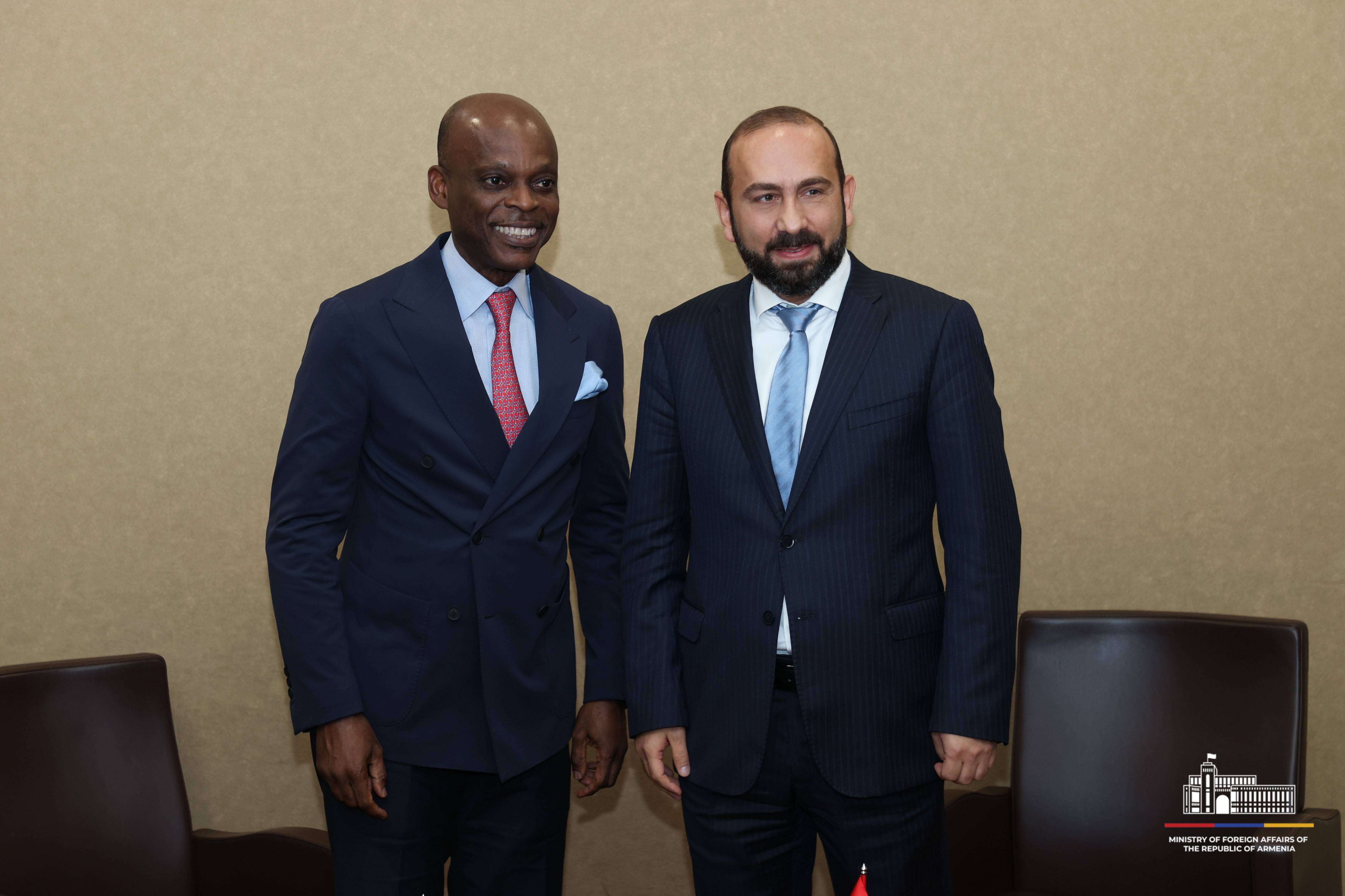 Mirzoyan and Ducey discussed regional issues