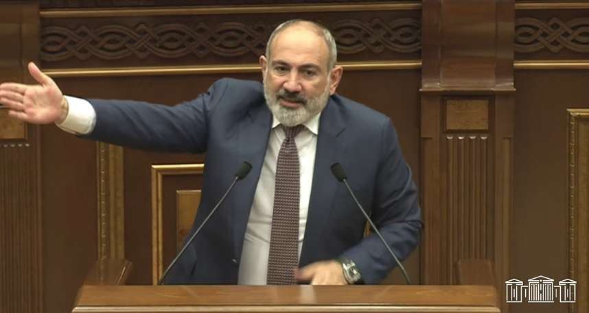 «Եռաբլուր լացողներ, եռաբլուրի կեսը սեփականաշնորհել էիք». ԱԺ-ում կրքերը թեժացան (ՏԵՍԱՆՅՈՒԹ)
