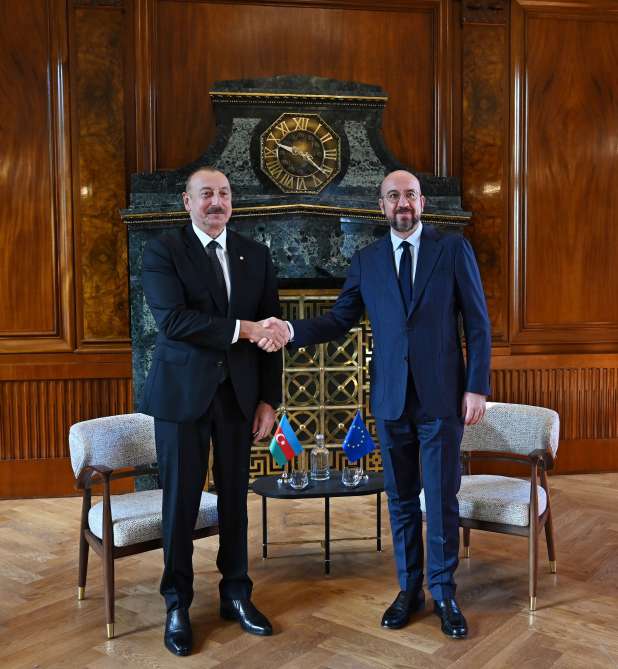 Aliyev-Michel meeting has started in Prague