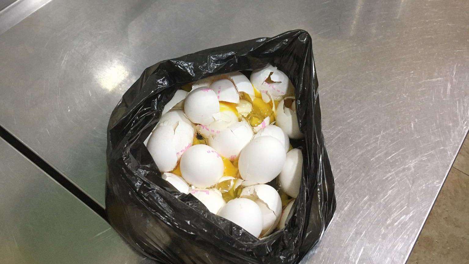 Դպրոցի ճաշարանում հայտնաբերվել է ժամկետանց սննդամթերք