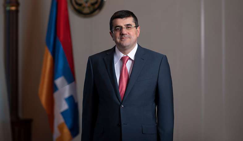 President of Artsakh Araik Harutyunyan congratulated Russian President Vladimir Putin on his 70th birthday