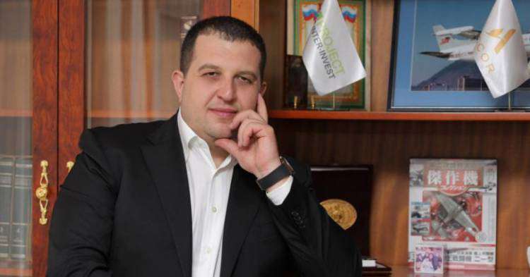 Ինչո՞ւ է գործարար Նարեկ Նալբանդյանը մեկնել Կատար․ «Փաստ»