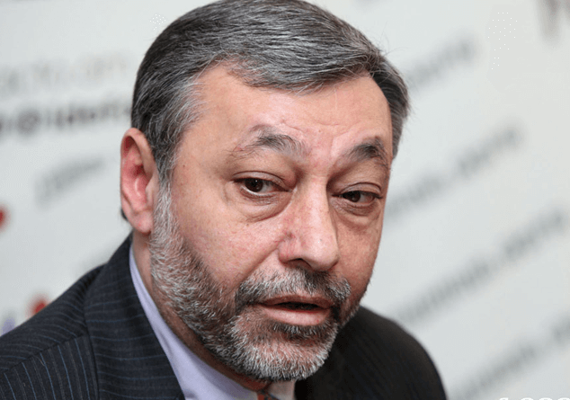 Ինչու Դուդան չի ընդունել Ալեքսանդր Արզումանյանի հավատարմագրերը․ «Հրապարակ»