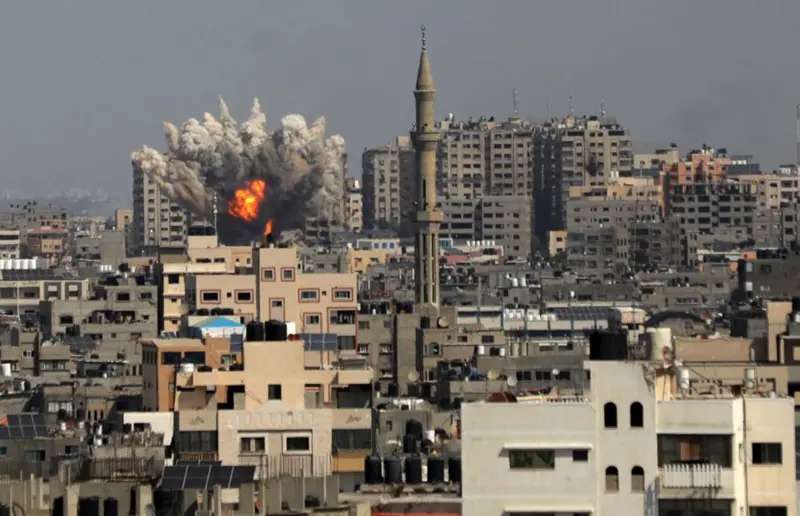 Hamas attack on Israel with photos