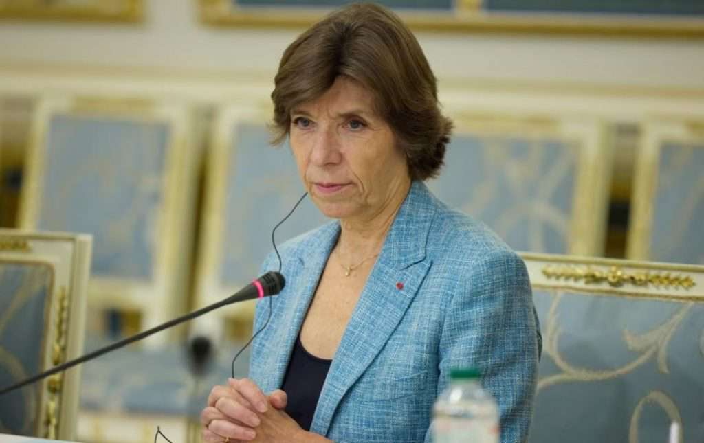 «Франция потребует принятия резолюции о возвращении армян Нагорного Карабаха». Колонна