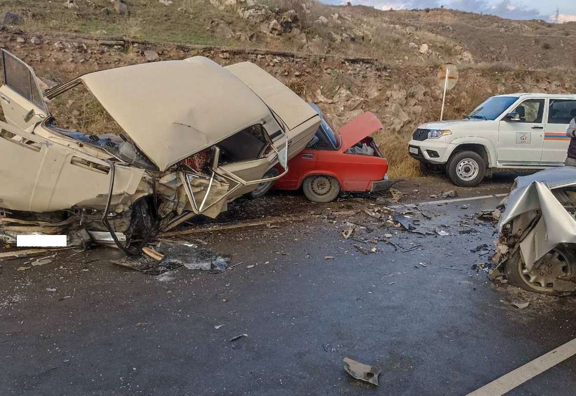 Խոշոր ավտովթար՝ Սիսիան-Անգեղակոթ ավտոճանապարհին․ կան տուժածներ և զոհ