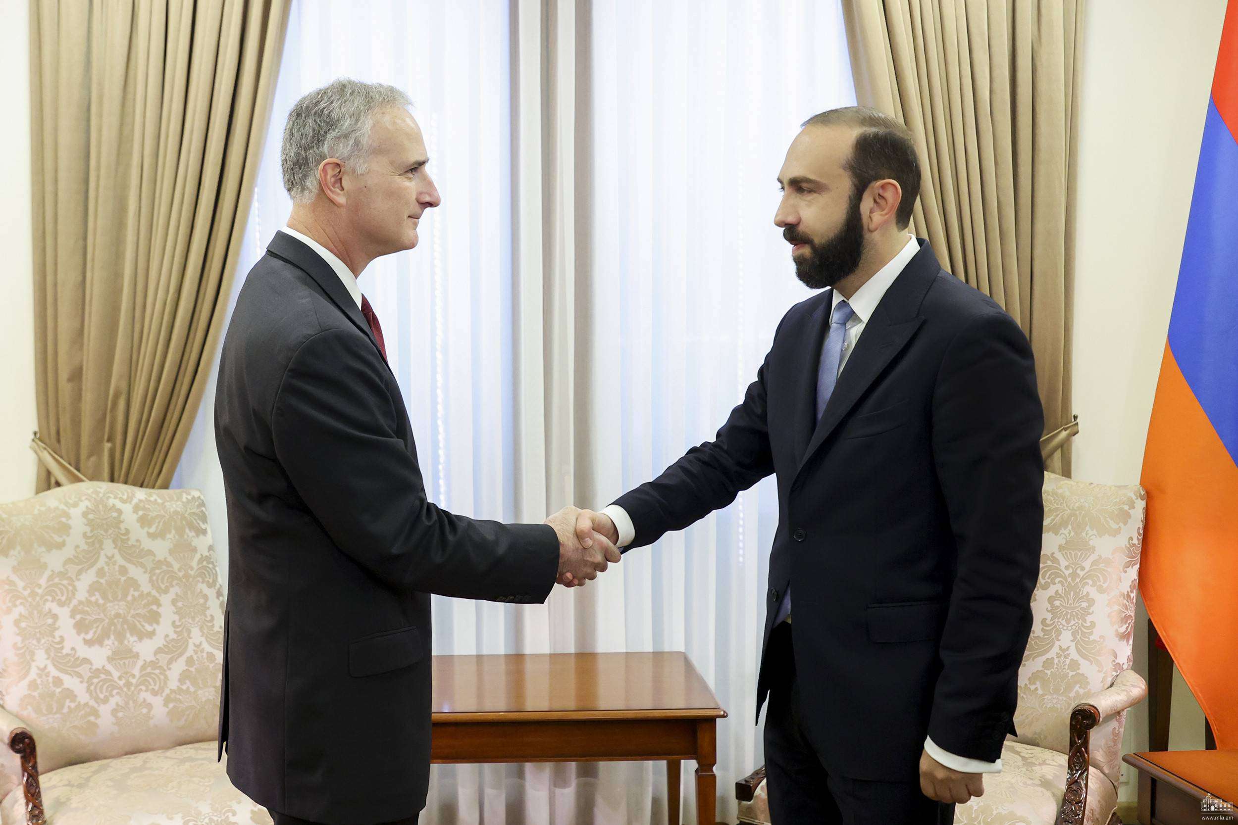 Ararat Mirzoyan received the American co-chair of the OSCE Minsk Group