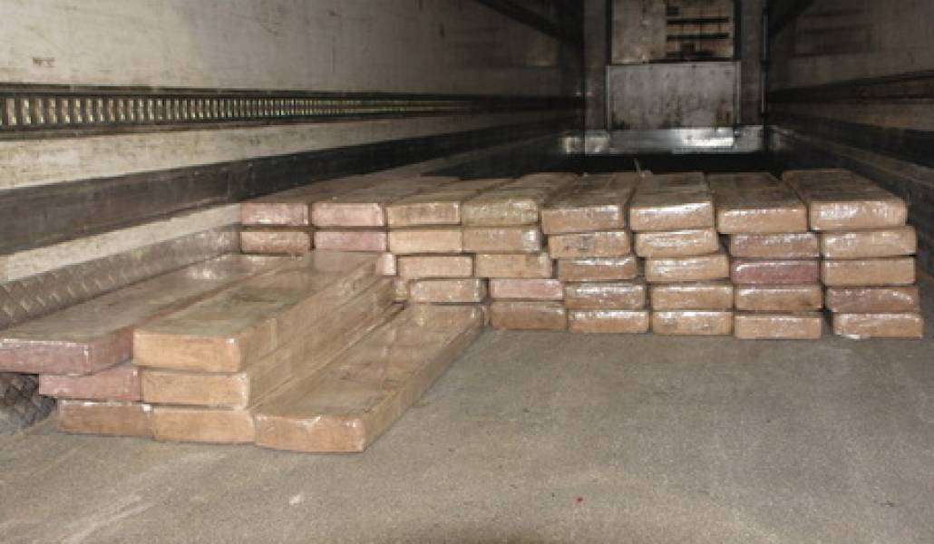 ՀՀ տարածքով 351 կգ «հերոինի» տեղափոխման մեջ կասկածվողը հանձնվել է Հայաստանին