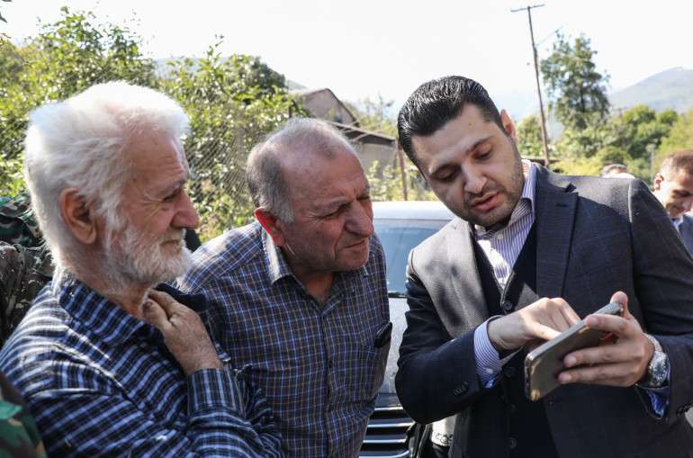 Deputy Prime Minister Matevosyan visited the villages of Nerkin Hand, Srashen, Kornidzor