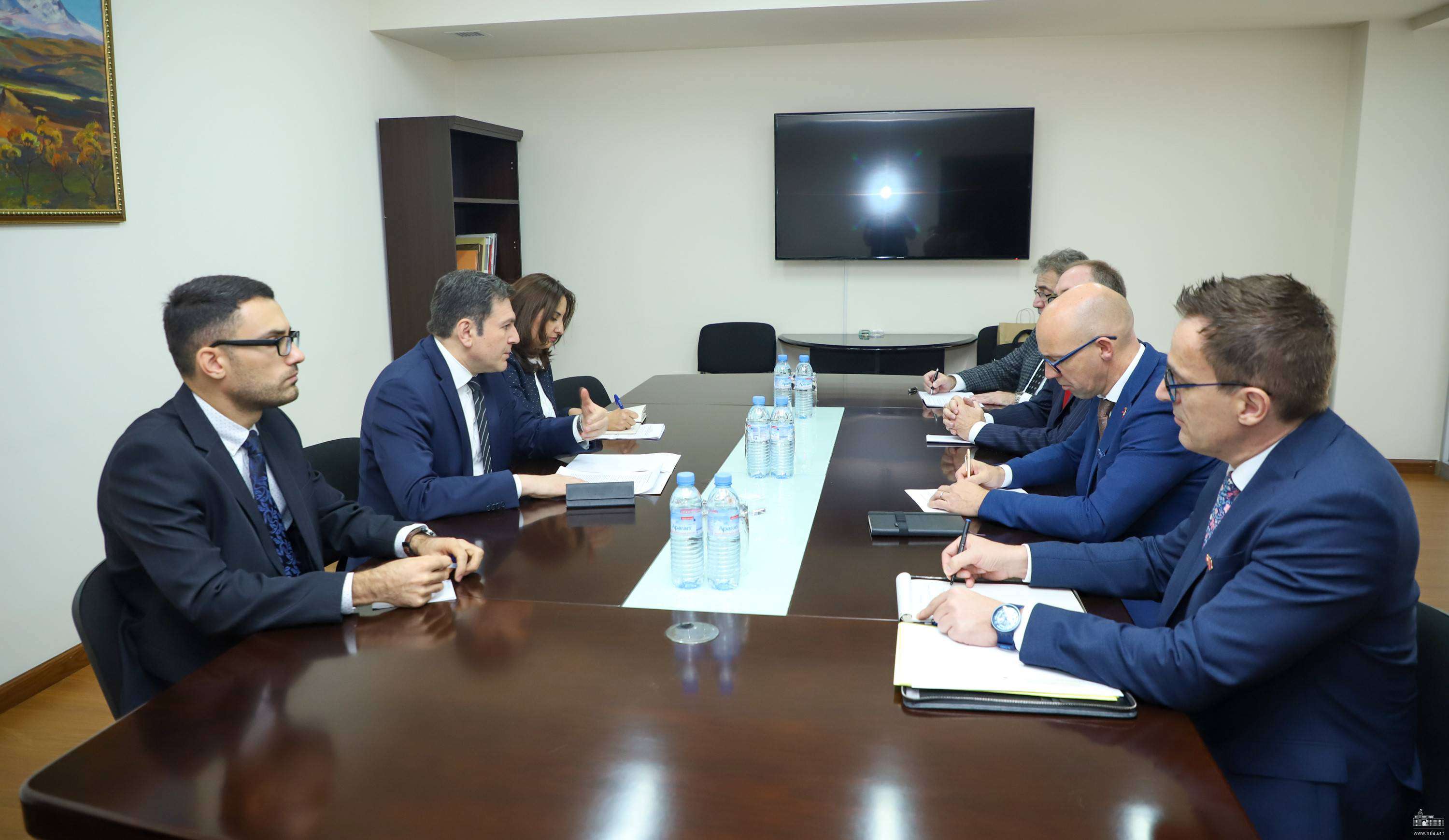 They discussed several issues related to Armenian-Swiss relations