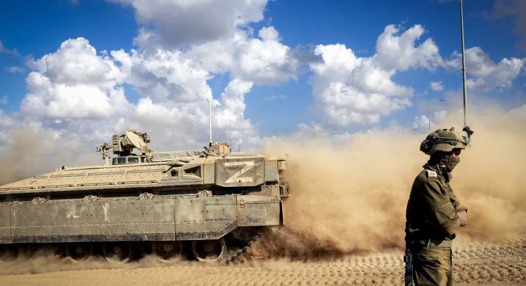 The Israeli army will evacuate the residents of 28 settlements bordering Lebanon