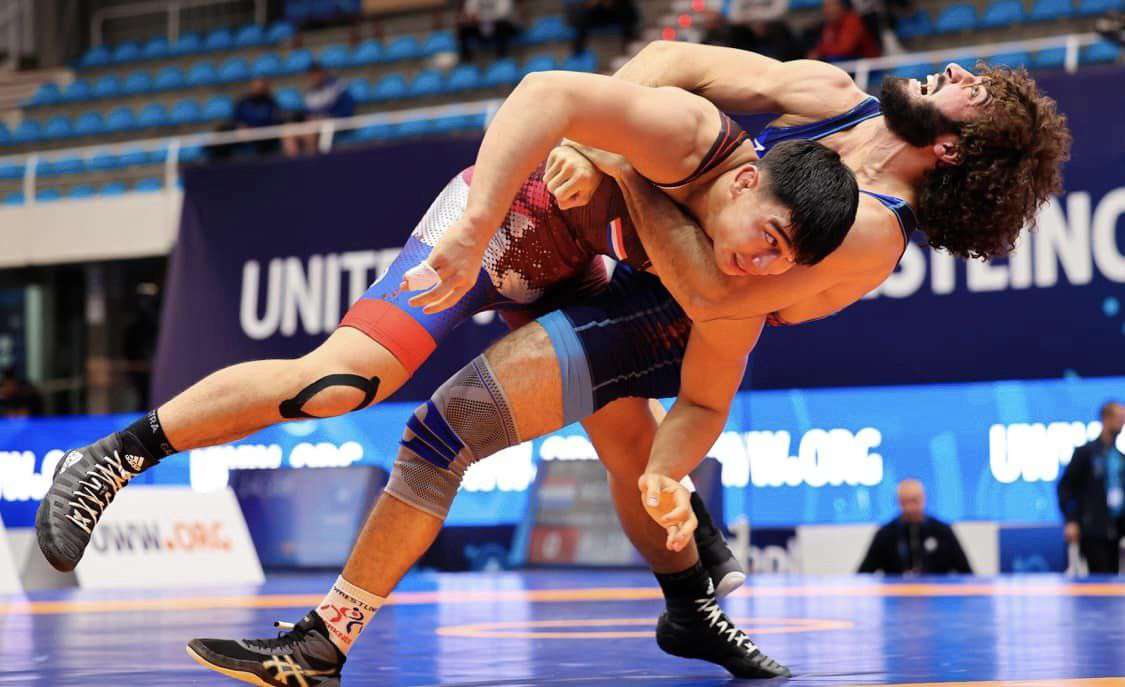 Malkhas Amoyan and Gevorg Tadevosyan are in the finals