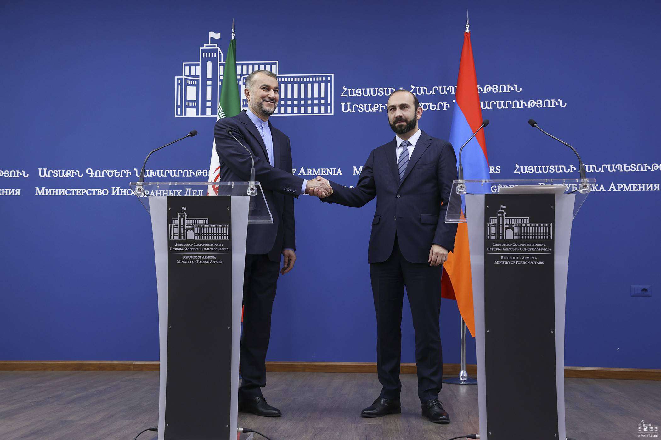 "Armenia is interested in the Persian Gulf-Black Sea transport corridor." Ararat Mirzoyan's speech